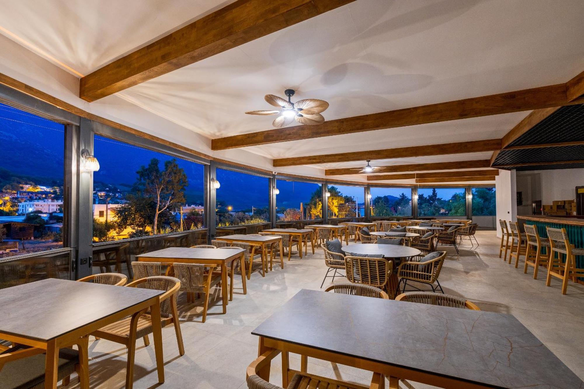 Rota Kilidonia Karaoez Suites&Villas Экстерьер фото
