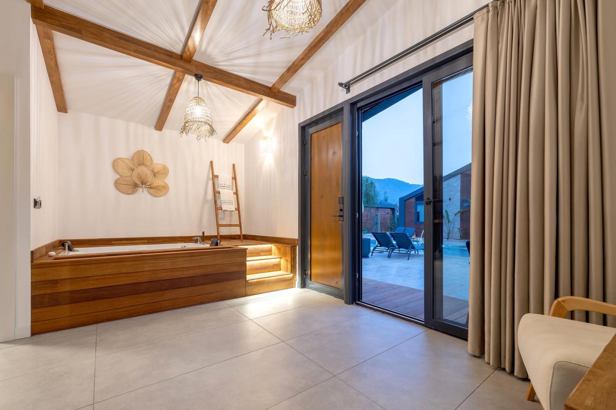 Rota Kilidonia Karaoez Suites&Villas Экстерьер фото